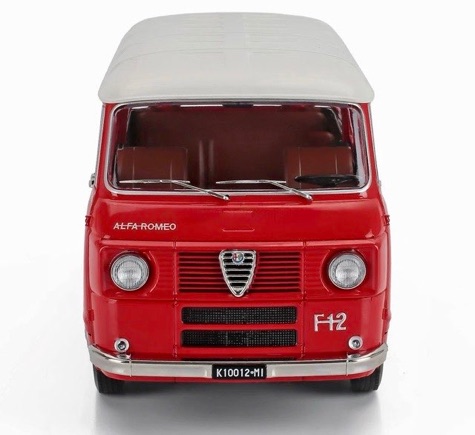 Alfa Romeo F12 Minibus 1ª Serie 1967 rojo/blanco
